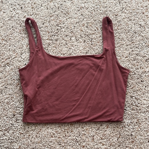 Windsor Maroon Crop Top - Picture 3 of 5